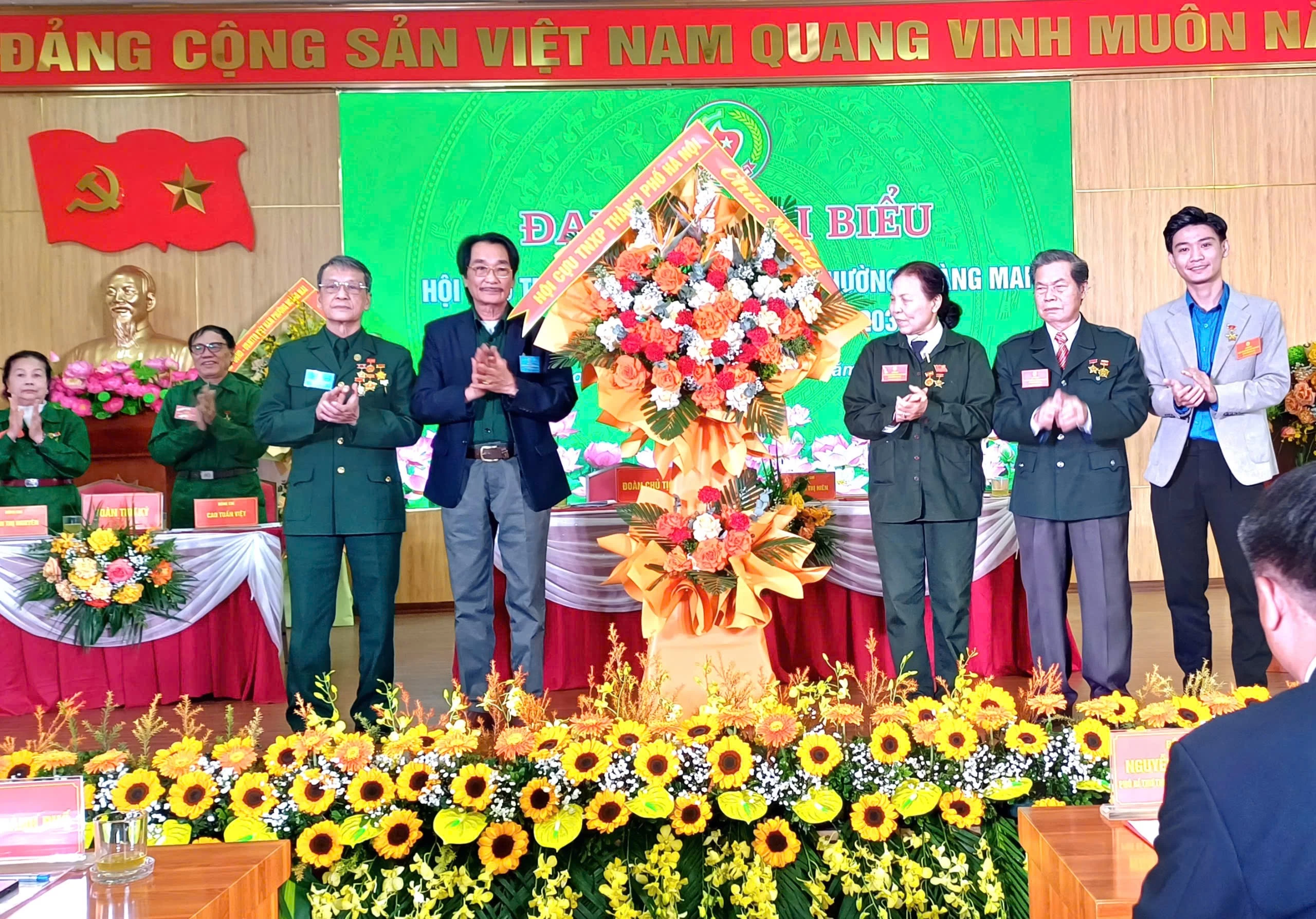 PHÁT HUY TRUYỀN THỐNG ANH HÙNG, HỘI CỰU TNXP PHƯỜNG HOÀNG MAI ĐOÀN KẾT, SÁNG TẠO, LÀM TỐT CÔNG TÁC NGHĨA TÌNH ĐỒNG ĐỘI VÀ XÂY DỰNG HỘI VỮNG MẠNH