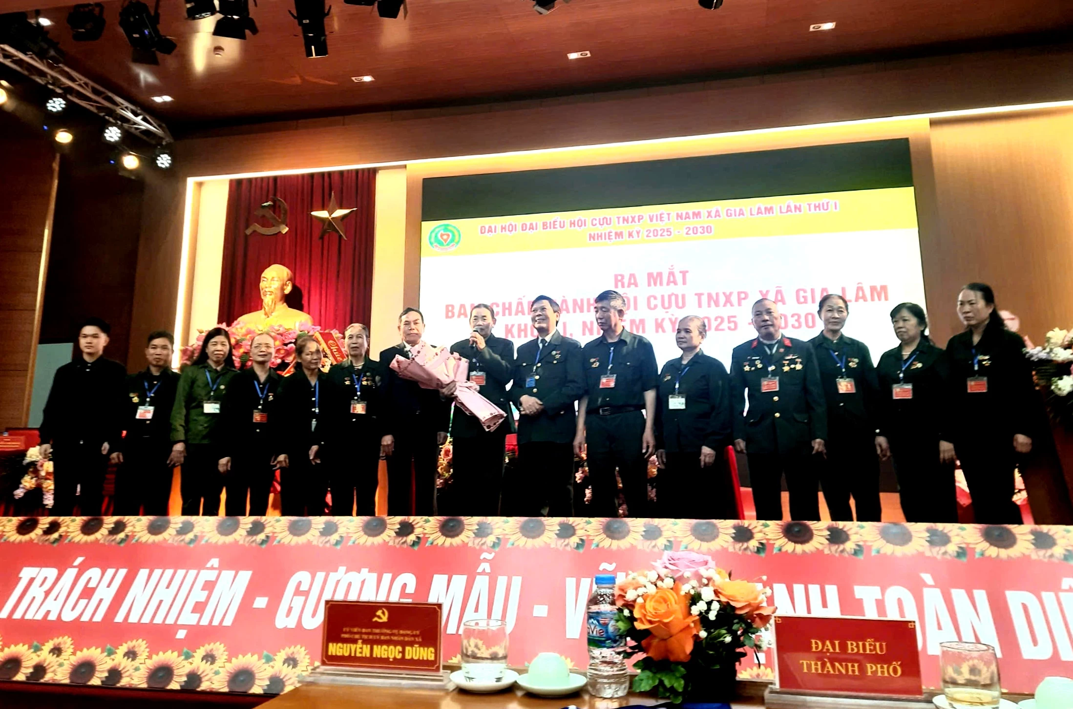 ĐẠI HỘI HỘI CỰU THANH NIÊN XUNG PHONG XÃ GIA LÂM LẦN THỨ I, NHIỆM KỲ 2025 - 2030: SÁNG MÃI TINH THẦN XUNG KÍCH, TÌNH NGUYỆN